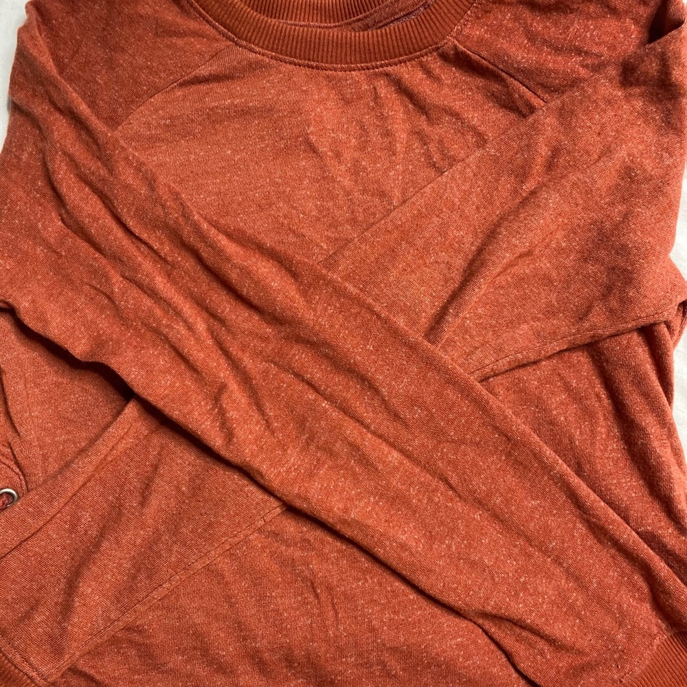 Burgundy sweatshirt